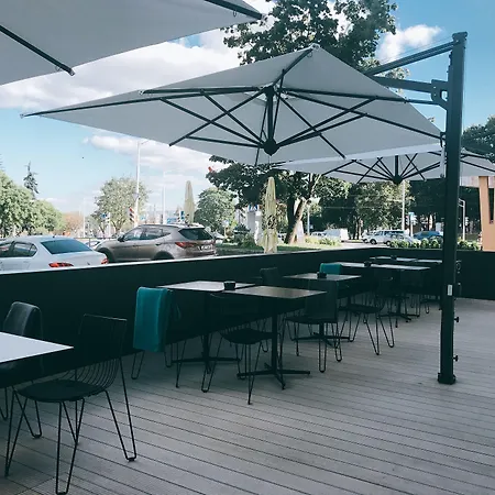 Bonhotel-3